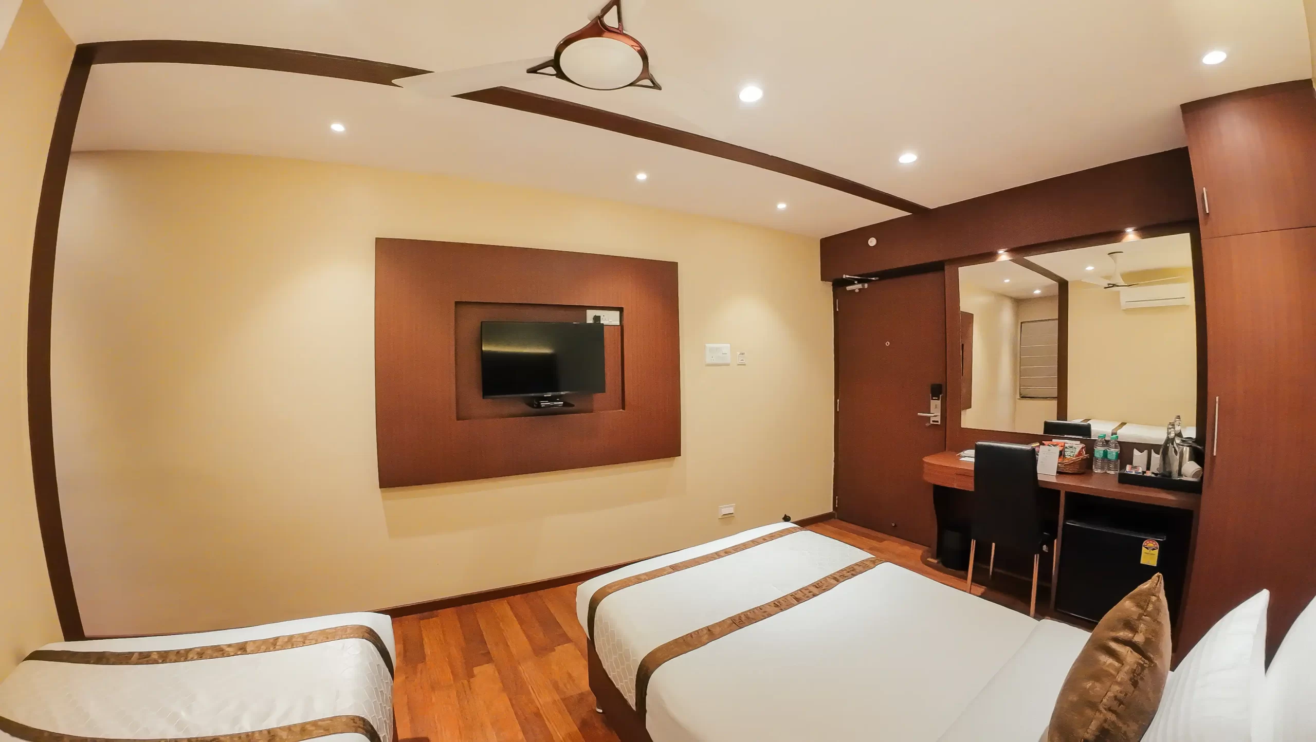 DJI_20250918200522_0633_D